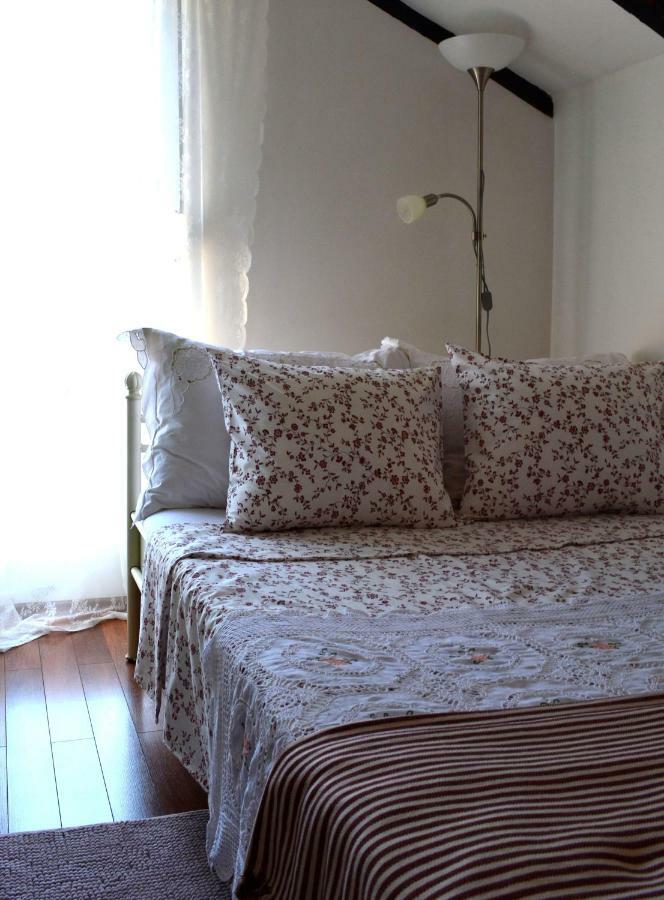 Casa Del Padre - Annabelle Apartment Рийека Екстериор снимка