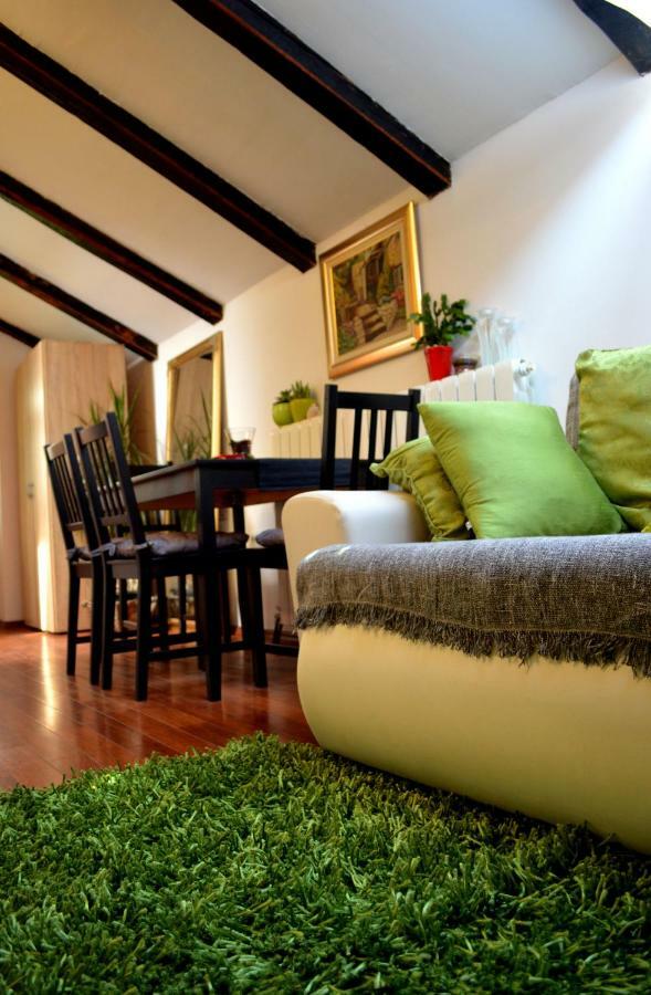 Casa Del Padre - Annabelle Apartment Рийека Екстериор снимка